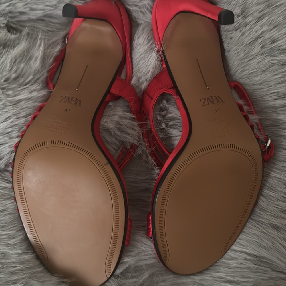 Red Strappy Heels by Zara - Picture 4 of 7